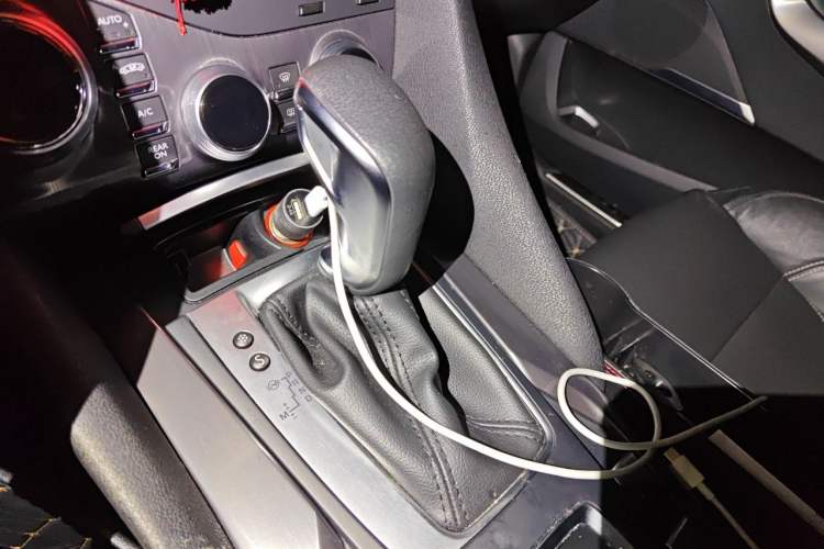 Used DS 5 2014 1.6T Elegant Version THP160 Gear Lever