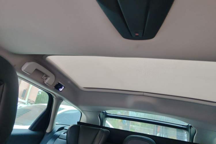 Used DS 5 2014 1.6T Luxury Edition THP160 Headliner