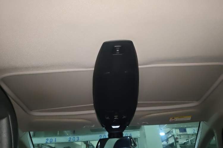 Used DS 5 2014 1.6T Elegant Version THP160 Headliner