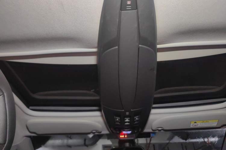 Used DS 5 2014 1.6T Luxury Edition THP160 Headliner