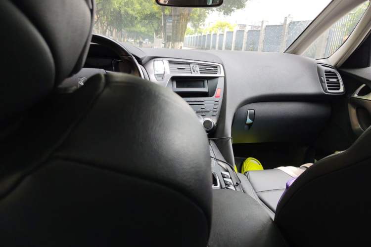 Used DS 5 2014 1.6T Elegant Version THP160 Headliner