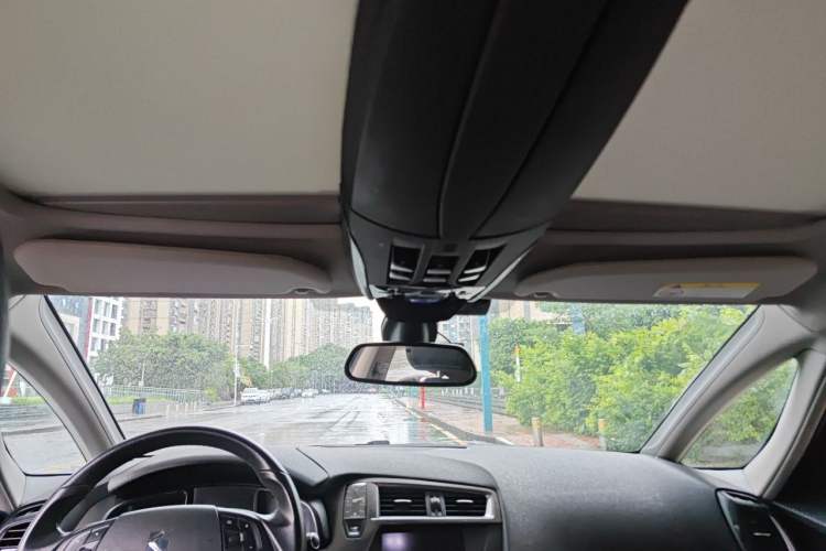 Used DS 5 2014 1.6T Luxury Edition THP160 Headliner