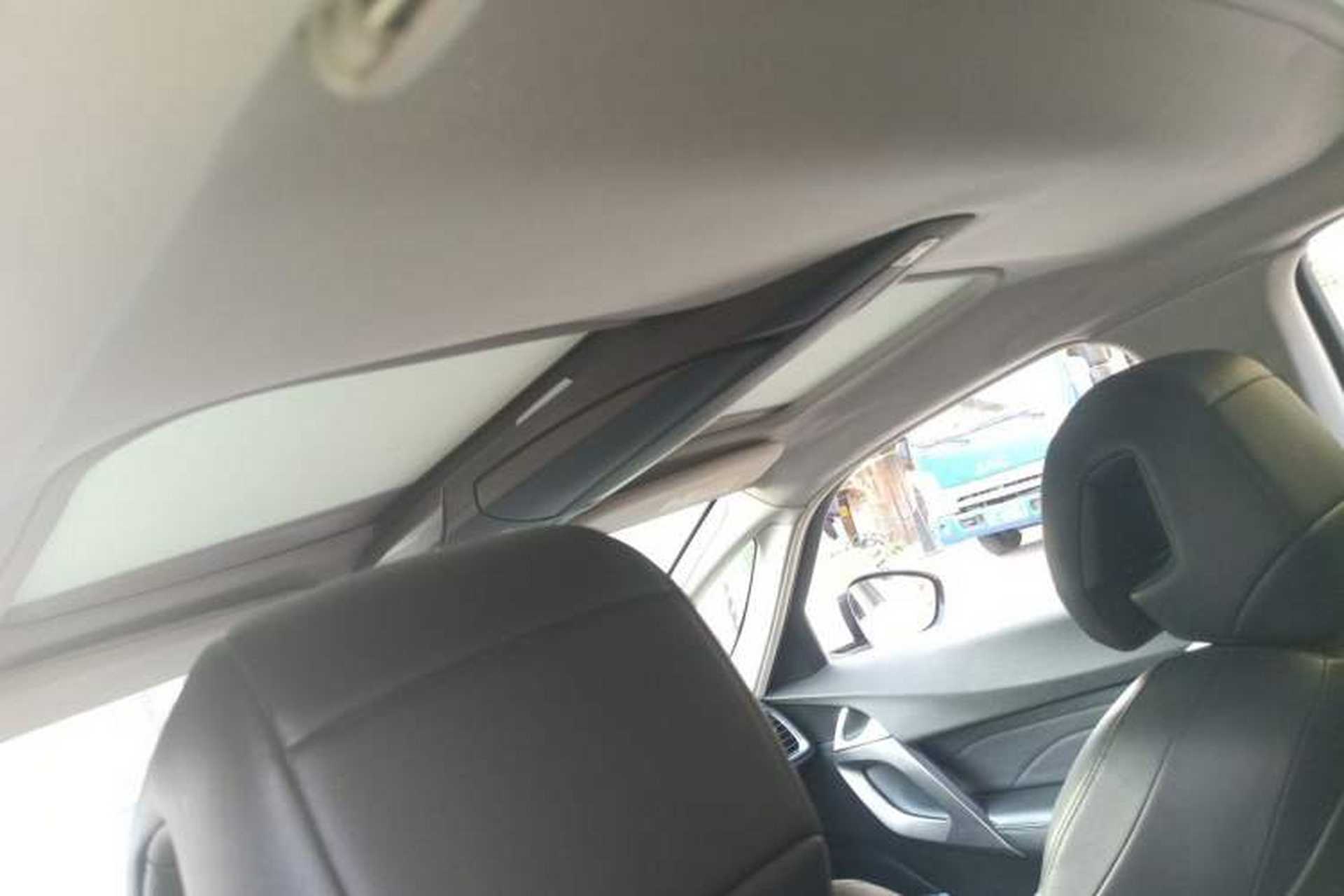 Used DS 5 2014 1.6T Elegant Version THP160 Headliner