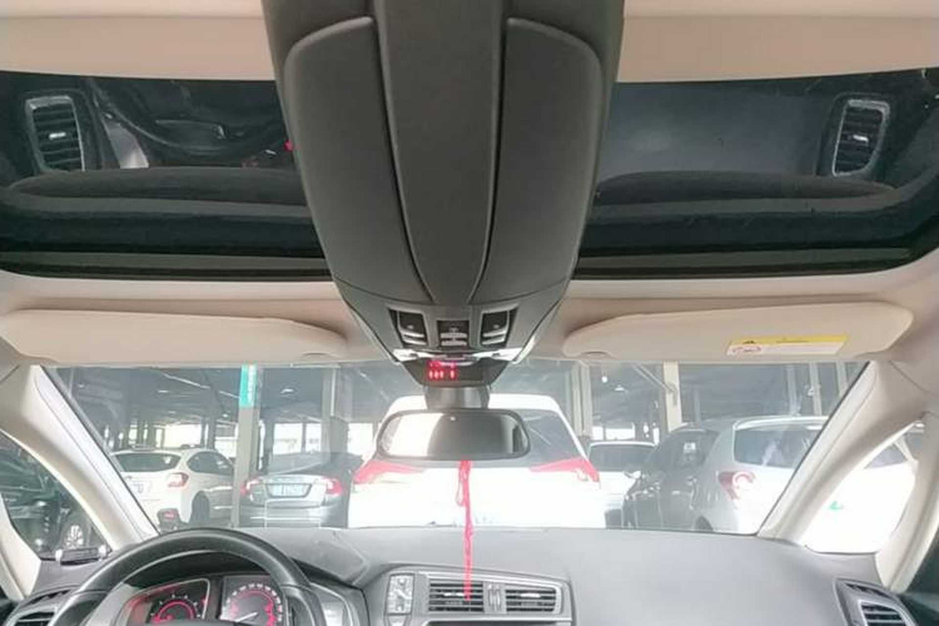Used DS 5 2014 1.6T Luxury Edition THP200 Headliner