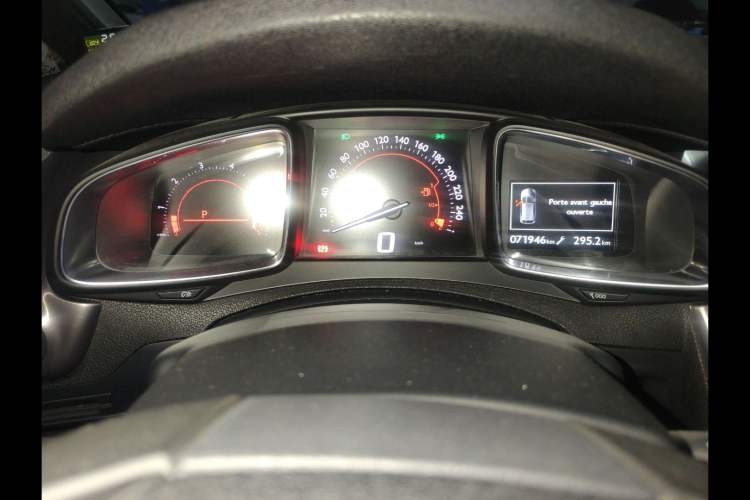 Used DS 5 2014 1.6T Luxury Edition THP200 Instrument Cluster