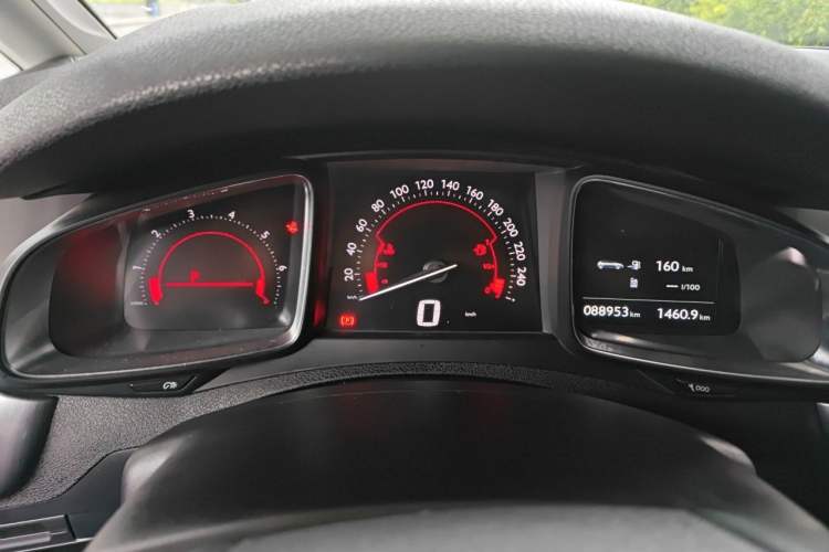 Used DS 5 2014 1.6T Luxury Edition THP160 Instrument Cluster