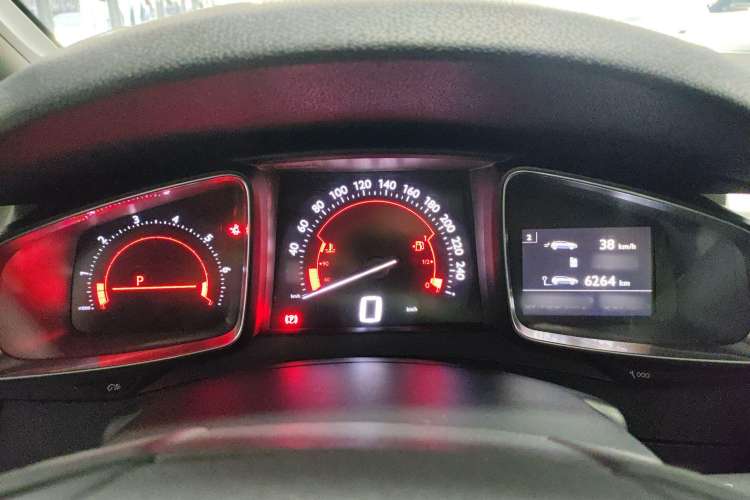 Used DS 5 2014 1.6T Luxury Edition THP160 Instrument Cluster