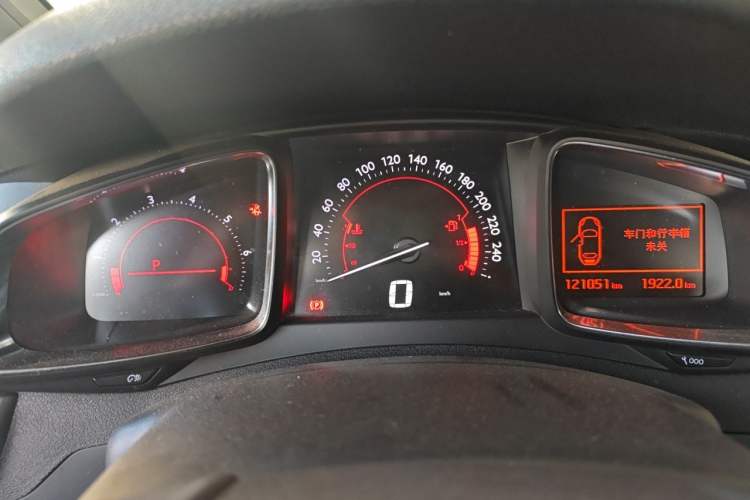 Used DS 5 2014 1.6T Elegant Edition THP200 Instrument Cluster