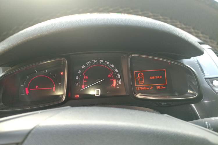 Used DS 5 2014 1.6T Elegant Version THP160 Instrument Cluster