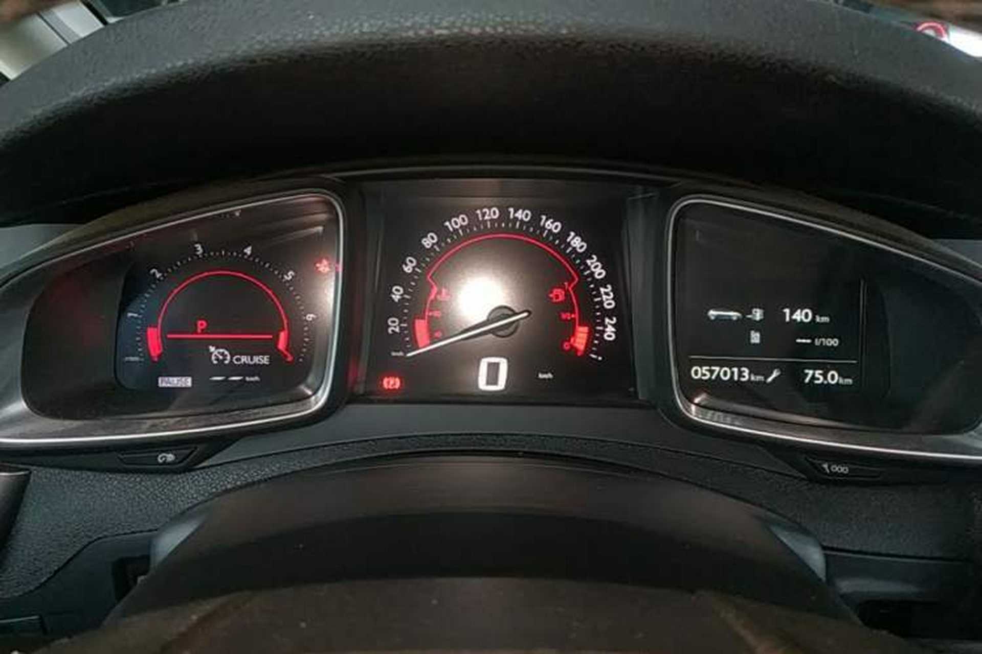 Used DS 5 2014 1.6T Luxury Edition THP200 Instrument Cluster