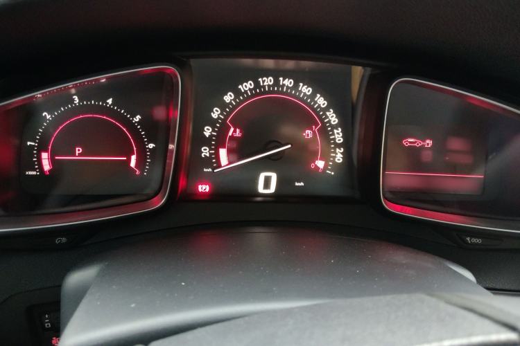 Used DS 5 2014 1.6T Elegant Version THP160 Instrument Cluster