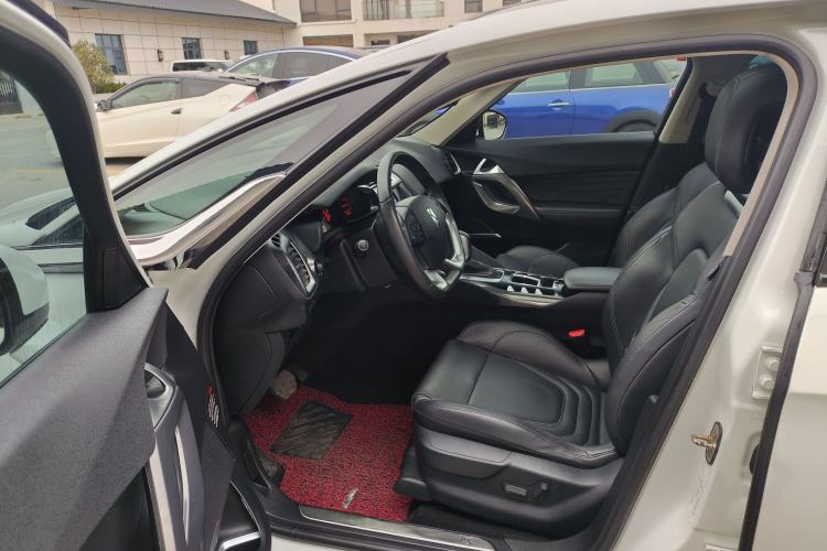 Used DS 5 2014 1.6T Elegant Version THP160 Interior 3