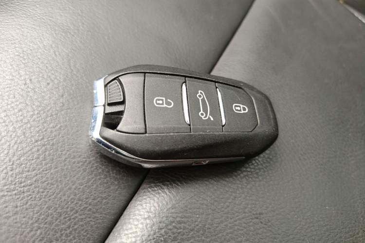 Used DS 5 2014 1.6T Elegant Version THP160 Interior 5