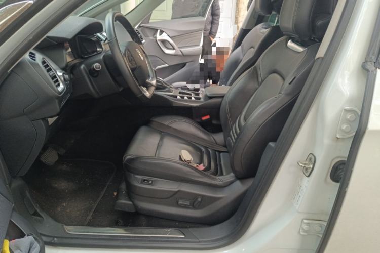 Used DS 5 2014 1.6T Luxury Edition THP160 Left Front Seat