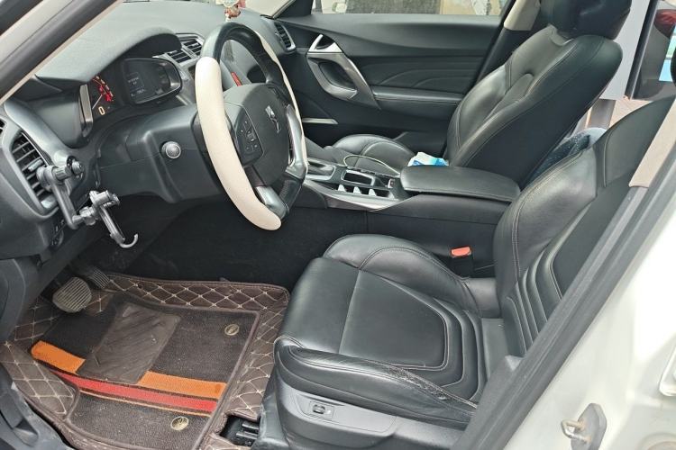 Used DS 5 2014 1.6T Luxury Edition THP160 Left Front Seat