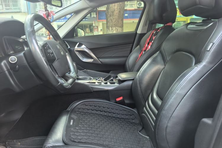 Used DS 5 2014 1.6T Luxury Edition THP200 Left Front Seat