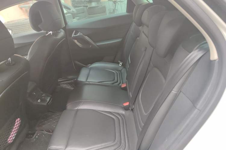 Used DS 5 2014 1.6T Luxury Edition THP160 Left Rear Seat