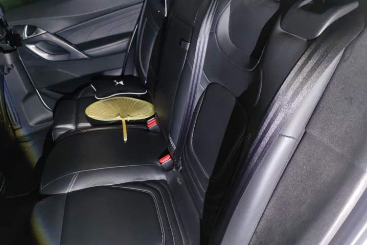 Used DS 5 2014 1.6T Luxury Edition THP160 Left Rear Seat