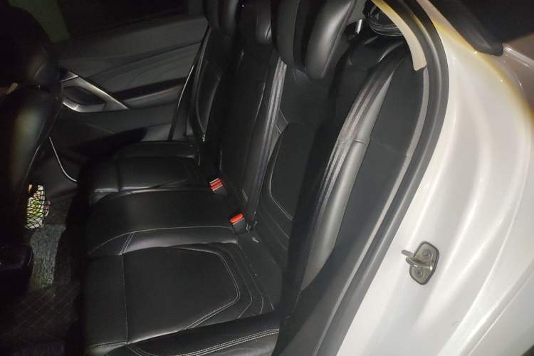 Used DS 5 2014 1.6T Luxury Edition THP160 Left Rear Seat