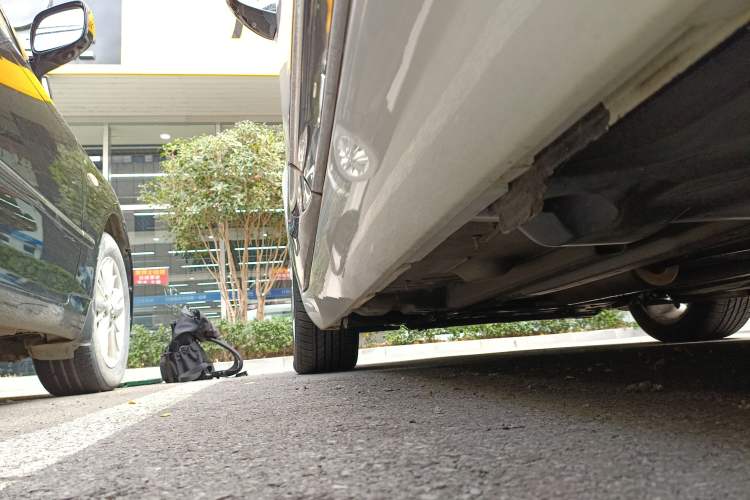 Used DS 5 2014 1.6T Luxury Edition THP160 Left Side Sill
