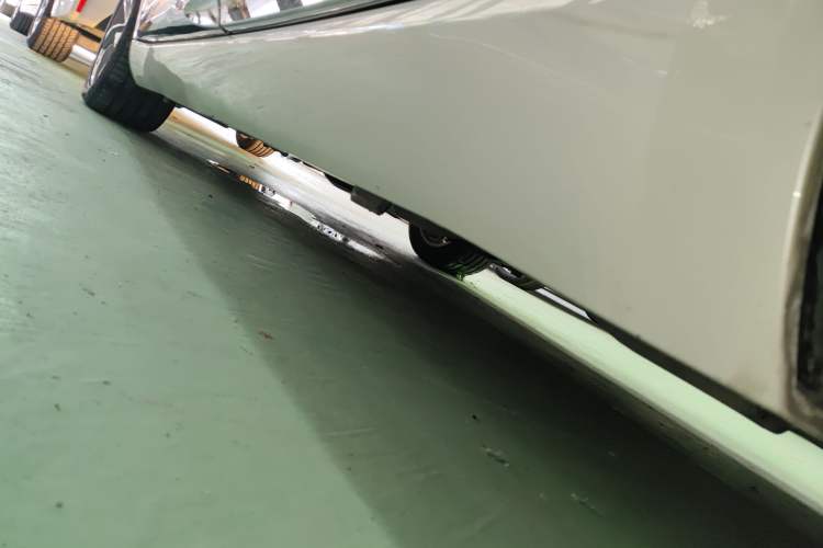 Used DS 5 2014 1.6T Luxury Edition THP160 Left Side Sill