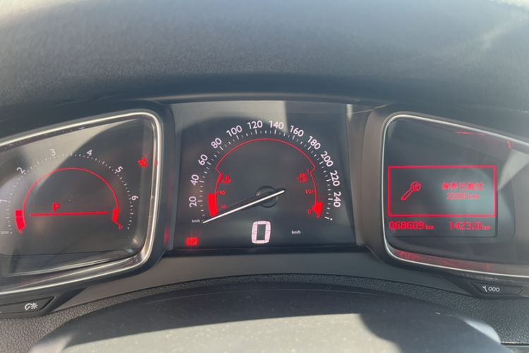 Used DS 5 2014 1.6T Elegant Edition THP200 Odometer Close Up