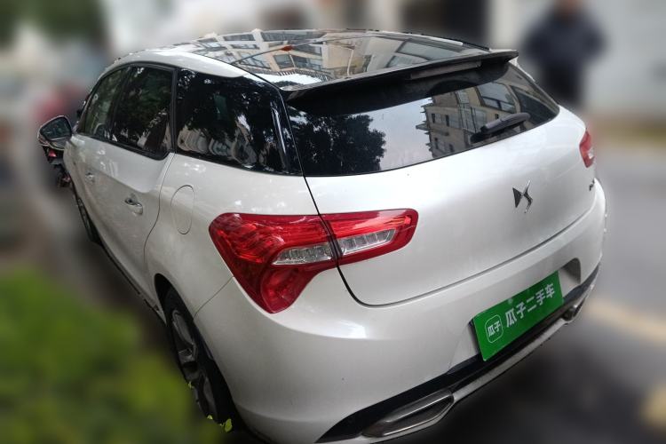 Used DS 5 2014 1.6T Luxury Edition THP160 Rear Left 45 Deg