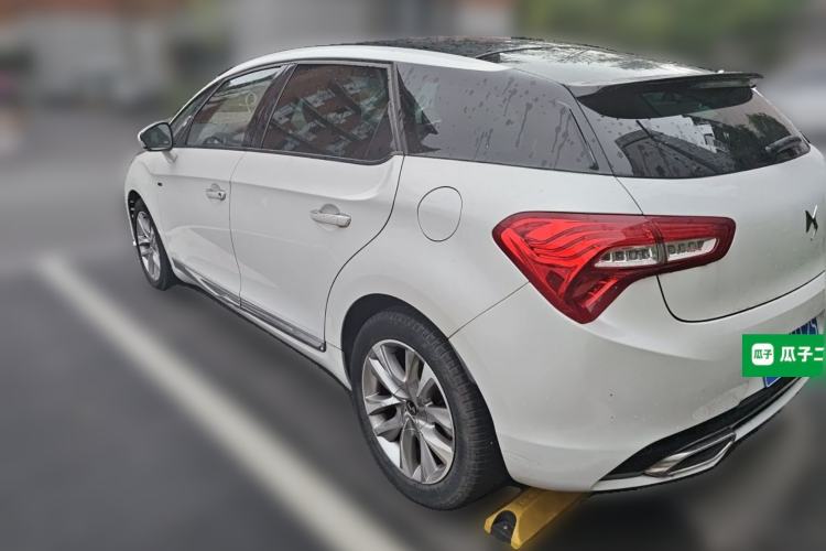 Used DS 5 2014 1.6T Luxury Edition THP160 Rear Left 45 Deg