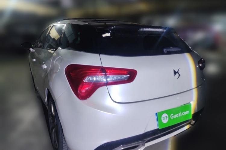 Used DS 5 2014 1.6T Luxury Edition THP160 Rear Left 45 Deg