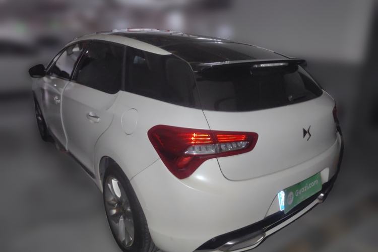 Used DS 5 2014 1.6T Luxury Edition THP160 Rear Left 45 Deg