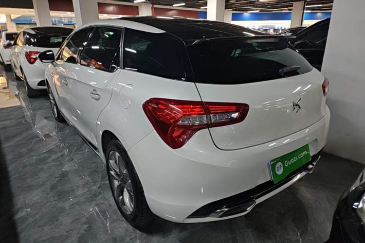 Used DS 5 2014 1.6T Luxury Edition THP160 Rear Left 45 Deg