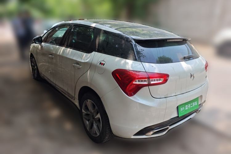 Used DS 5 2014 1.6T Luxury Edition THP160 Rear Left 45 Deg