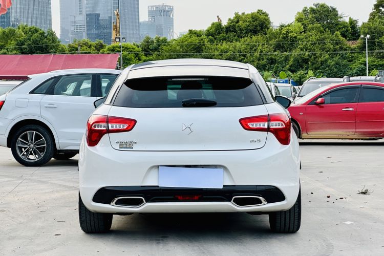 Used DS 5 2014 1.6T Luxury Edition THP160 Rear