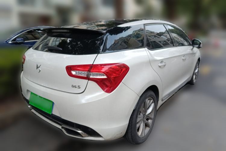 Used DS 5 2014 1.6T Luxury Edition THP160 Rear Right 45 Deg