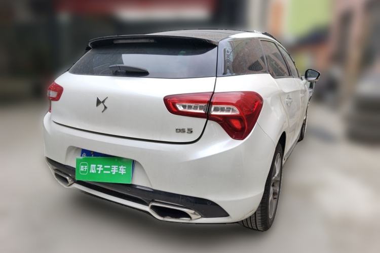 Used DS 5 2014 1.6T Luxury Edition THP160 Rear Right 45 Deg