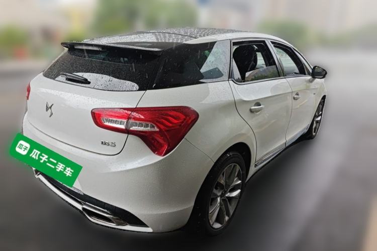 Used DS 5 2014 1.6T Luxury Edition THP160 Rear Right 45 Deg
