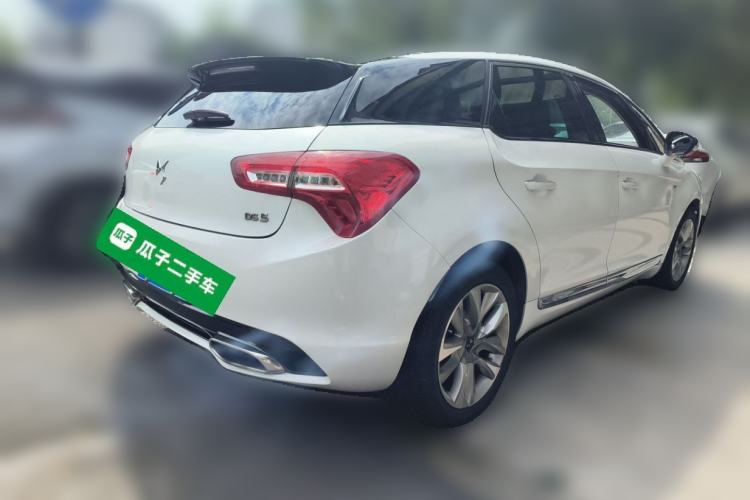 Used DS 5 2014 1.6T Luxury Edition THP160 Rear Right 45 Deg