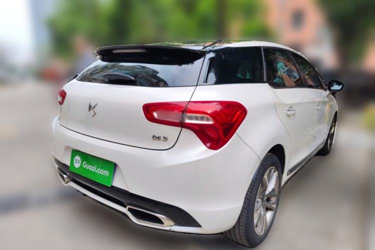 Used DS 5 2014 1.6T Luxury Edition THP160 Rear Right 45 Deg