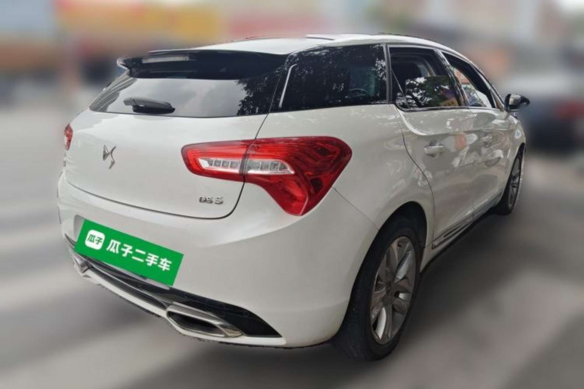 Used DS 5 2014 1.6T Luxury Edition THP160 Rear Right 45 Deg