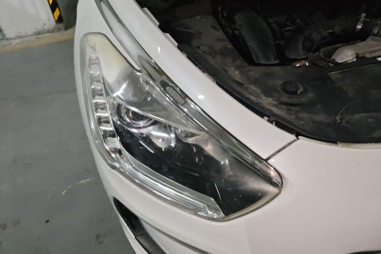 Used DS 5 2014 1.6T Elegant Version THP160 Right Front Headlight