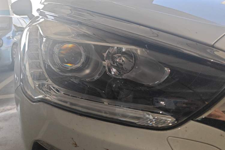 Used DS 5 2014 1.6T Elegant Edition THP200 Right Front Headlight