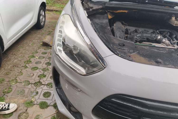 Used DS 5 2014 1.6T Elegant Version THP160 Right Front Headlight