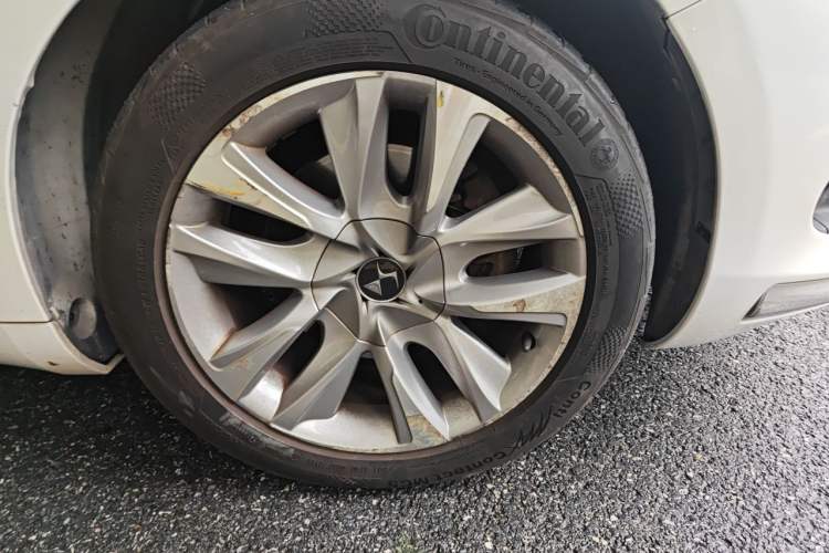 Used DS 5 2014 1.6T Luxury Edition THP160 Right Front Wheel Hub