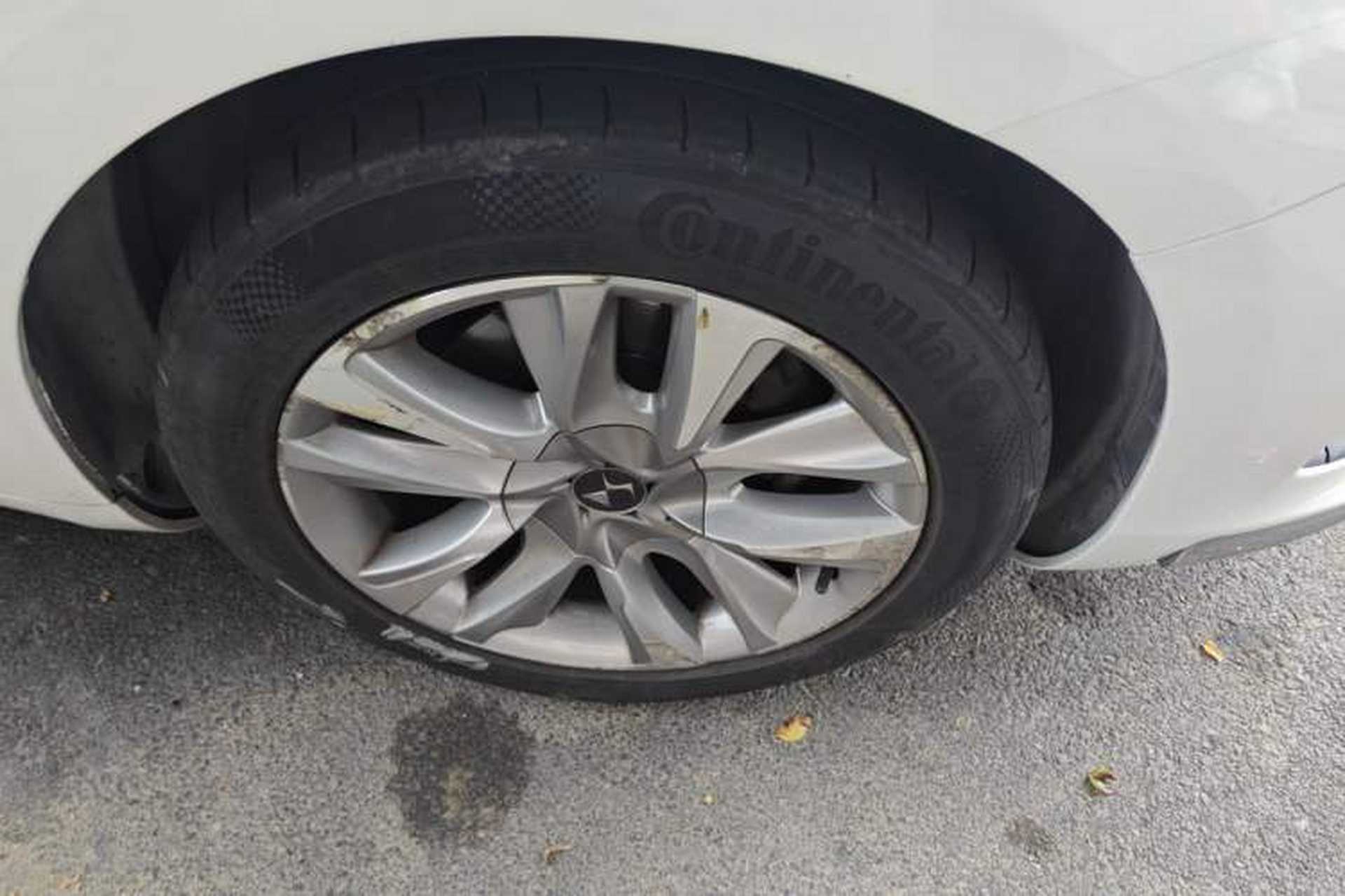Used DS 5 2014 1.6T Luxury Edition THP160 Right Front Wheel Hub