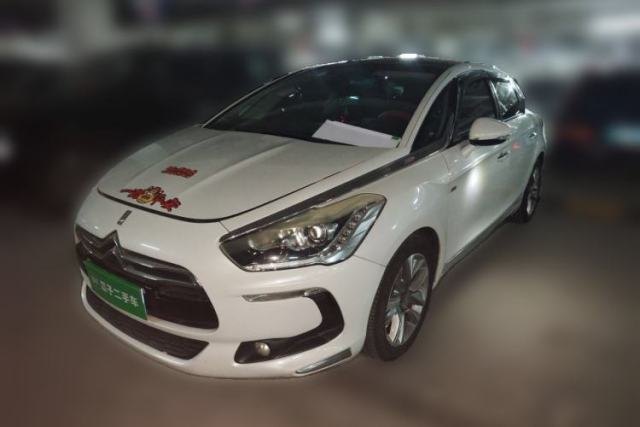 Used DS 5 2014 1.6T Luxury Edition THP200