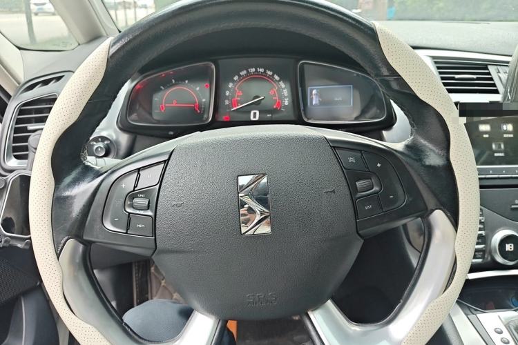 Used DS 5 2014 1.6T Luxury Edition THP160 Steering Wheel