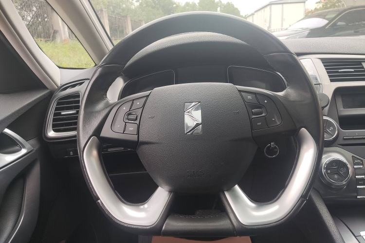 Used DS 5 2014 1.6T Elegant Version THP160 Steering Wheel