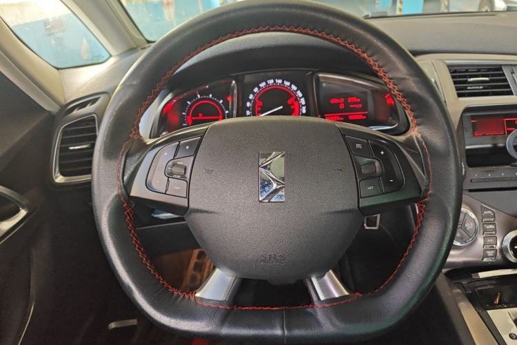 Used DS 5 2014 1.6T Elegant Edition THP200 Steering Wheel
