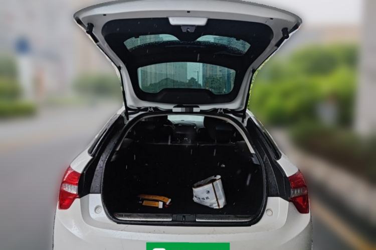 Used DS 5 2014 1.6T Luxury Edition THP160 Trunk