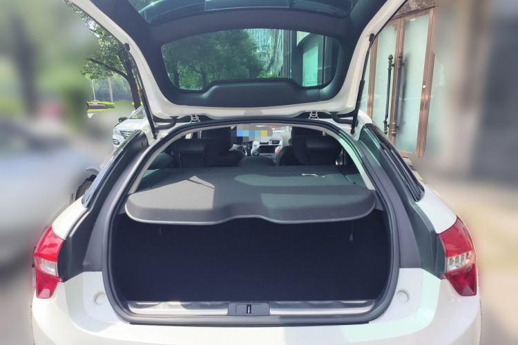 Used DS 5 2014 1.6T Luxury Edition THP160 Trunk